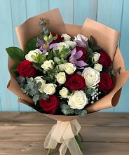 Букет цветов из:  Розы и Альстромерии в Токарёвке