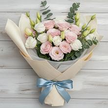 Букет цветов из:  Лизиантусы #REPLACE_PRED# Токарёвке