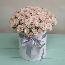 Цветочная композиция из Розы в шляпной коробке в Токарёвке