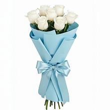 Букет 7 белых роз Проуд в Токарёвке