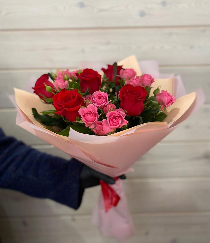 Букет цветов из: Розы в Токарёвке