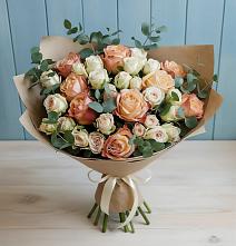 Букет цветов из:  Альстромерии и Розы в Токарёвке
