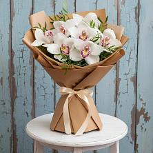 Букет цветов из:  Орхидеи и Розы в Токарёвке