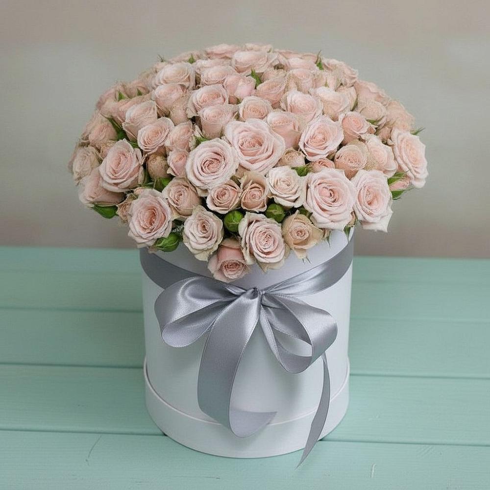 Цветочная композиция из Розы в шляпной коробке в Токарёвке